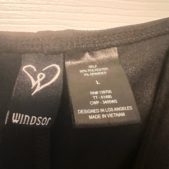 Long single slit evening dress - Picture 2 of 2